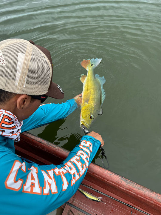 Viaje de Pesca – Bajo Río Inírida, Comunidad La Ceiba / Fishing Trip – Lower Inírida River
